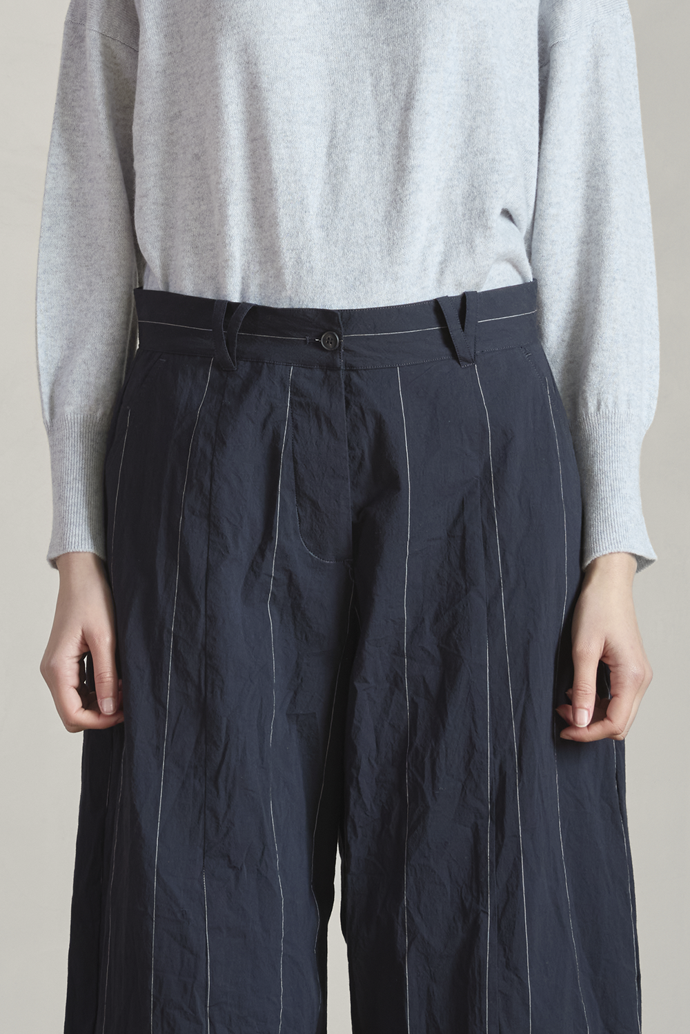 Bergfabel - Sandra Pants - Navy Cotton