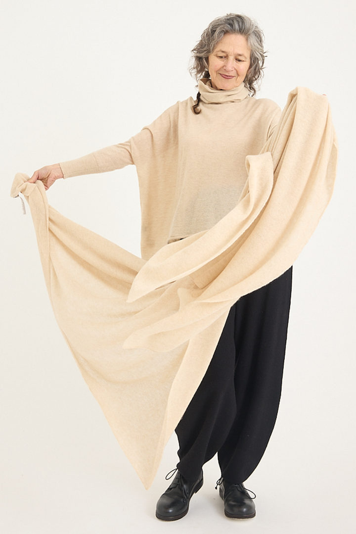 Freeman-B - Big Scarf - Beige