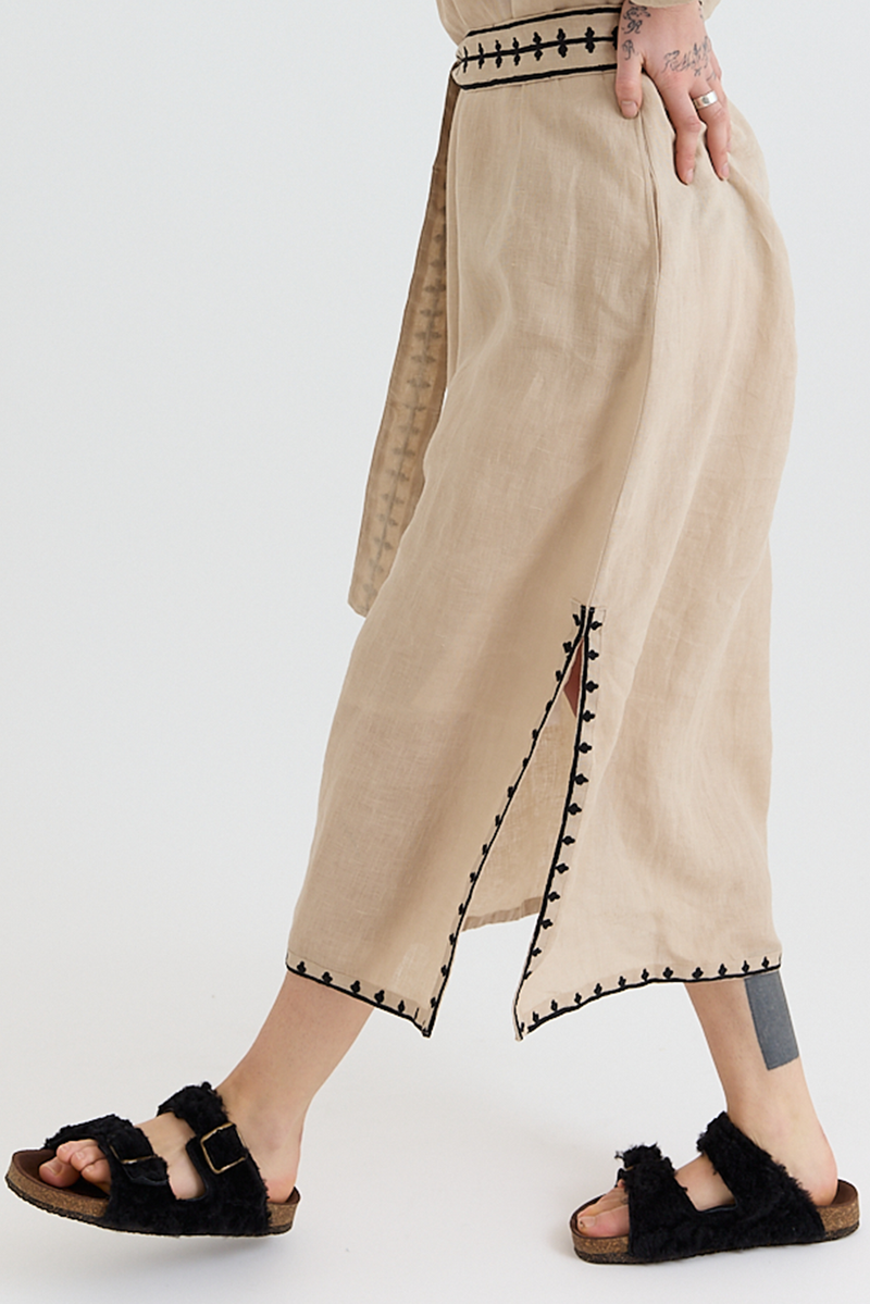 Bosabo - Open Toe Buckle Slide - Mouton Noir