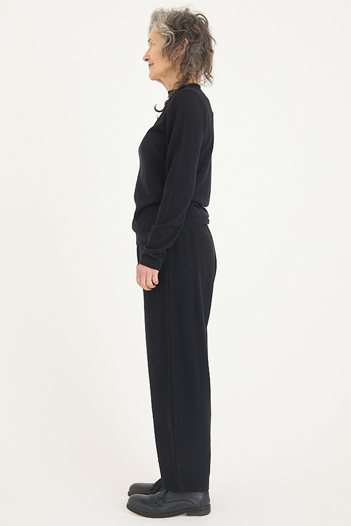Freeman-B - Bottleneck Inner Knit