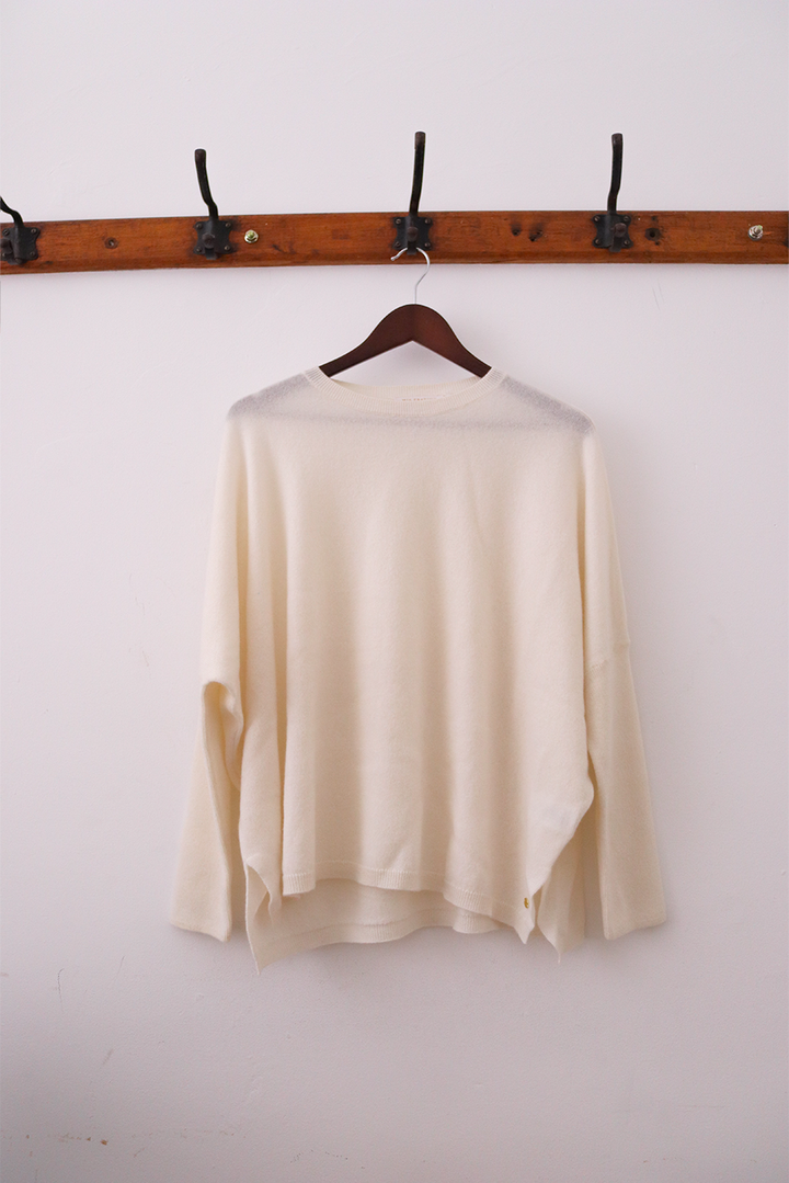 Mia Fratino - Boyfriend Crew