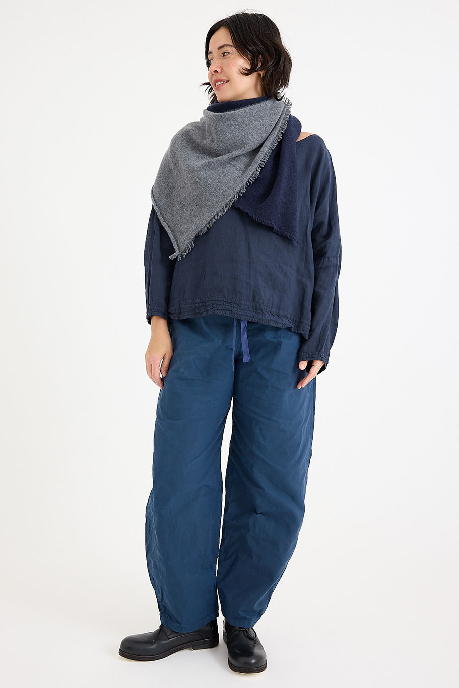 Lovat + Green - Cate Scarf - Navy