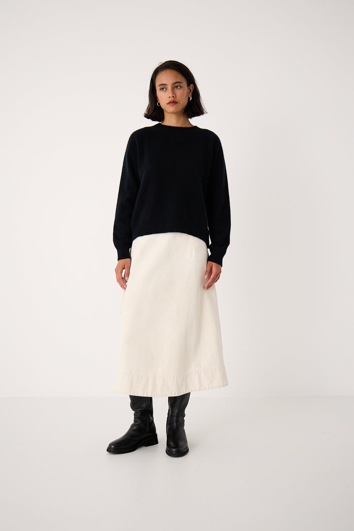 Francie - Nimbus Raglan Knit