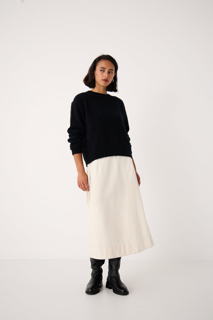 Francie - Nimbus Raglan Knit