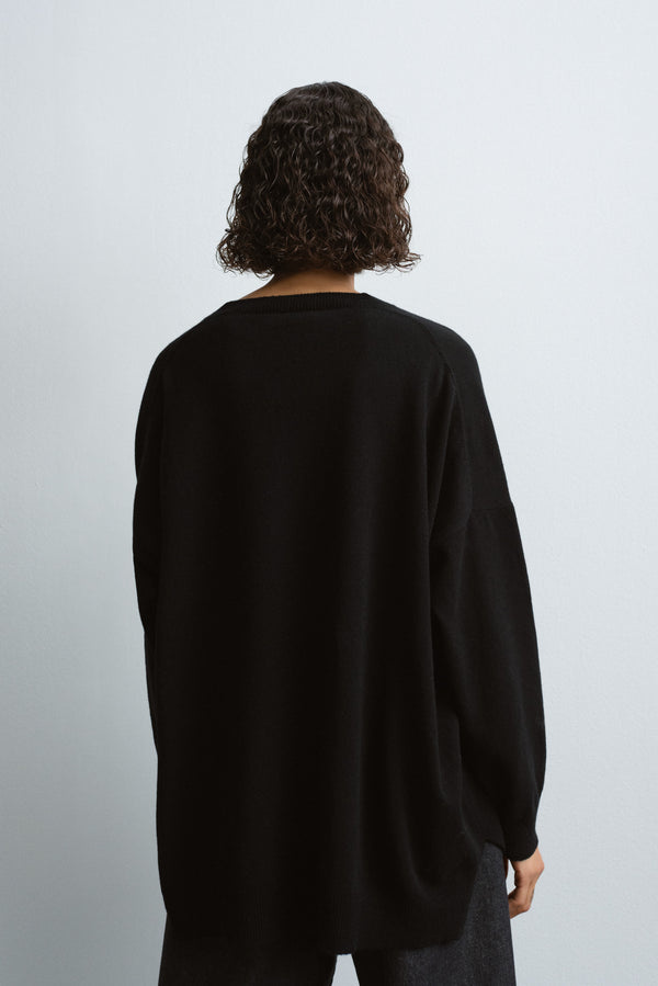 Cordera - Cashmere V-Neck Sweater  Black