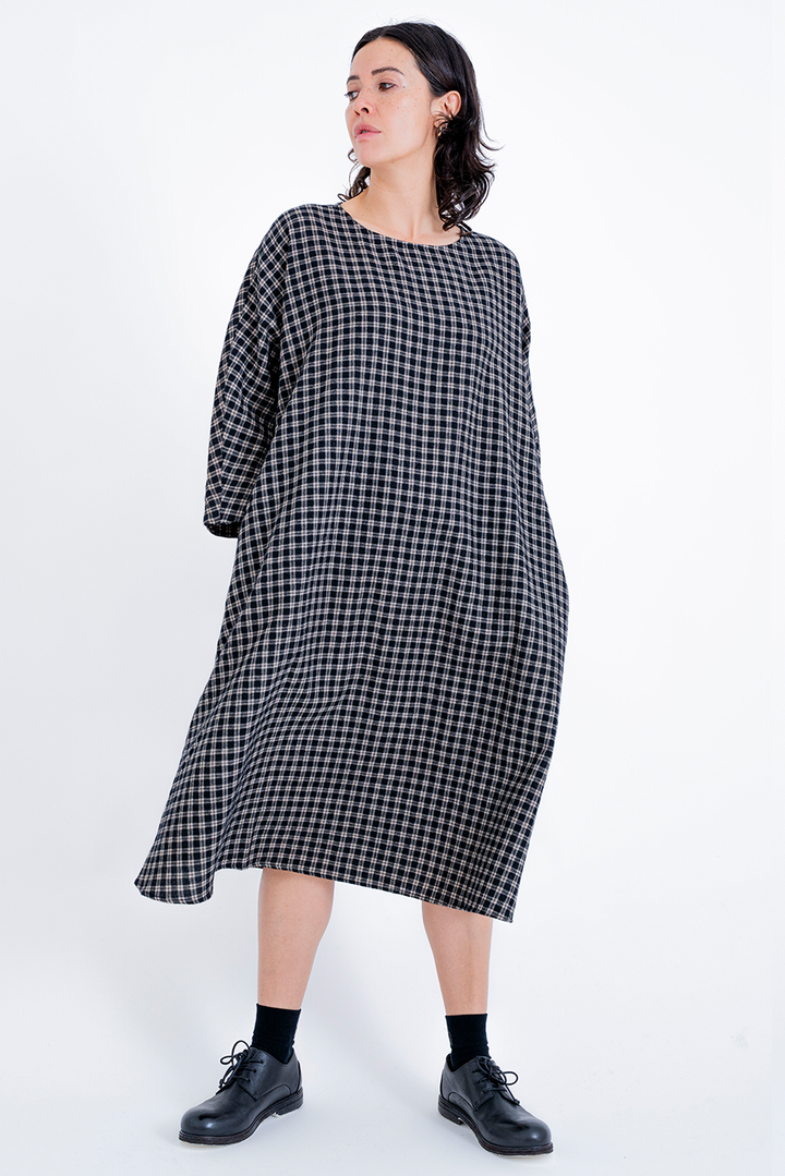 Apuntob - Dress P1980 - Black