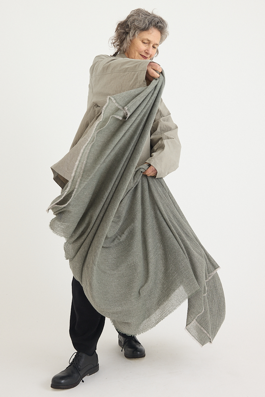 Oyuna - Esra Lightweight Throw