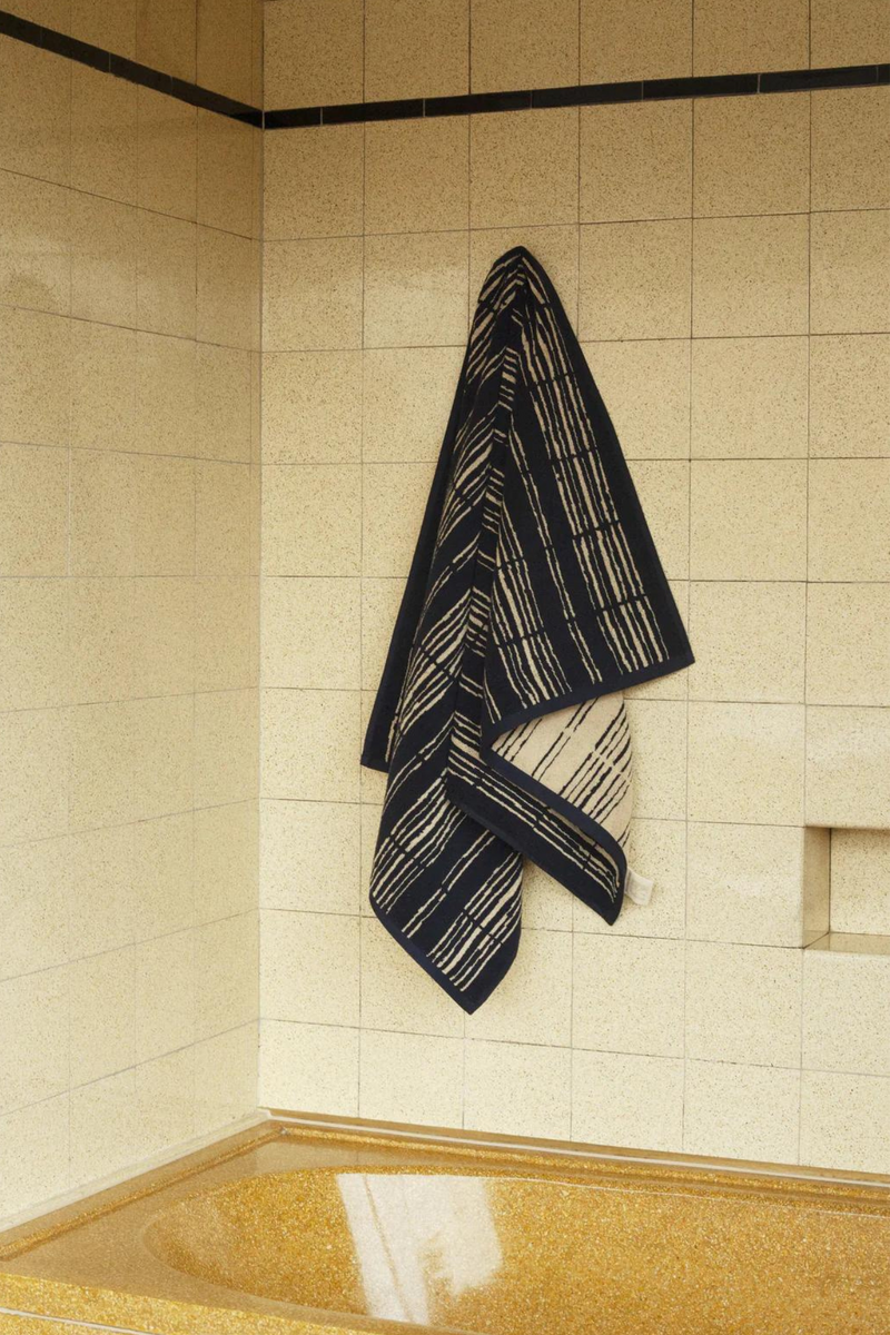 Autumn Sonata - Ester Bath Towel