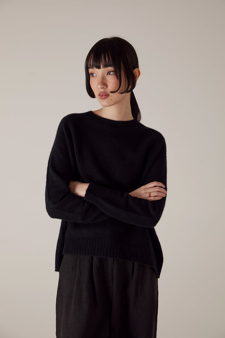 Francie - Nimbus Raglan Knit