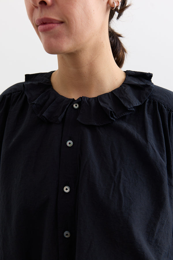 Gasa - Frilled Collar Blouse