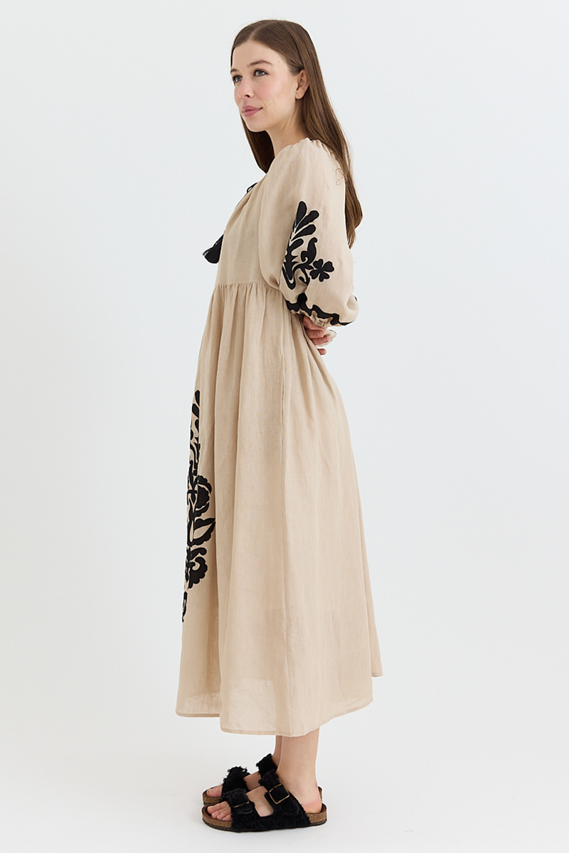 Benaras - Geoglific Applique Dress