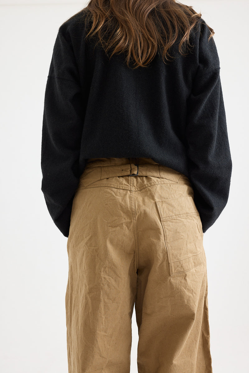 Kaval - One Tuck Buckle Pants - Natural Chino