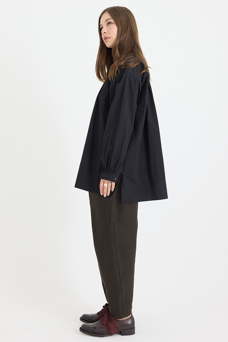 Kaval - Wide Gather Blouse - Typewriter Cotton