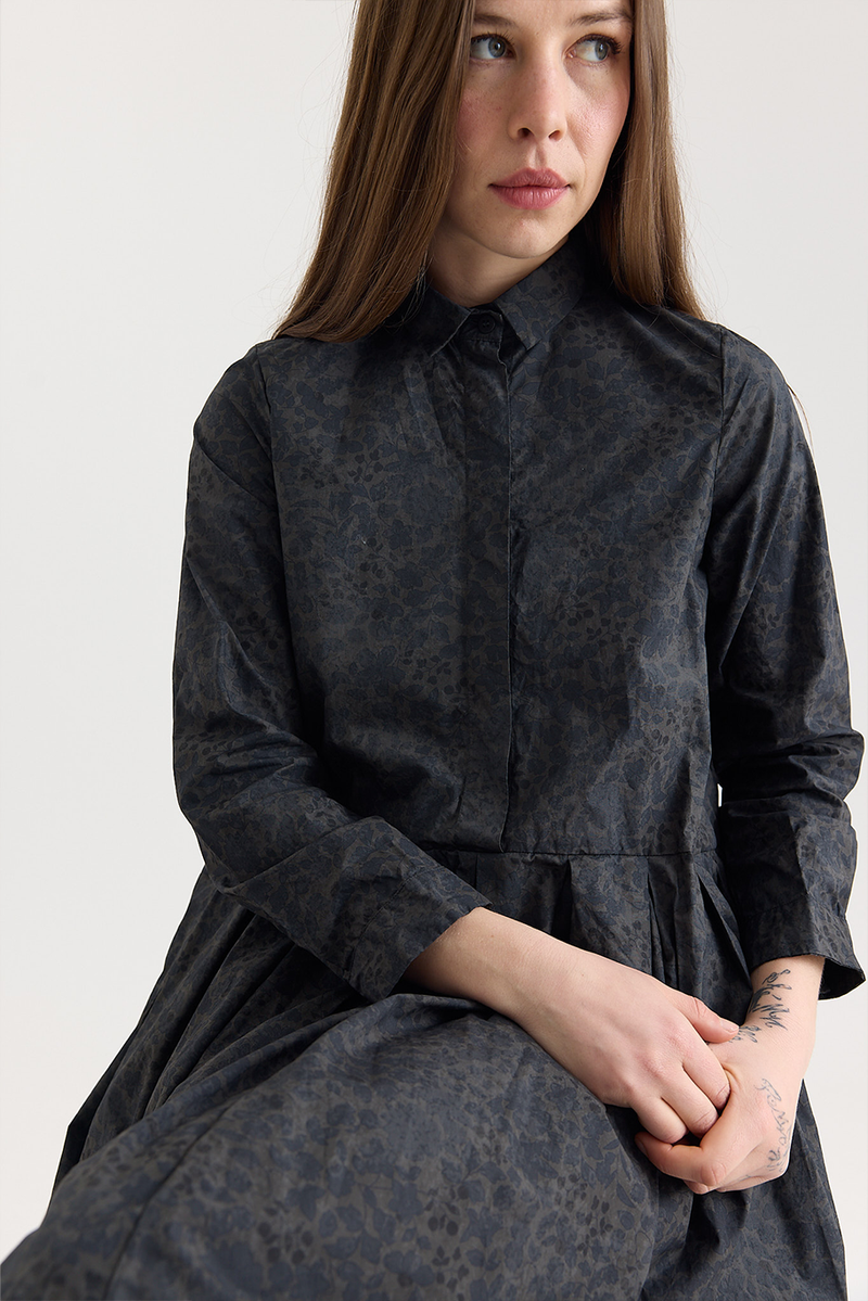 Bergfabel - Lena Dress - Dark Flower