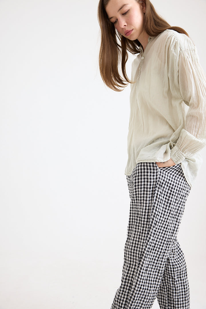 Metta - Lexi Capri Slim Pant - Black &amp; White Gingham Check Linen