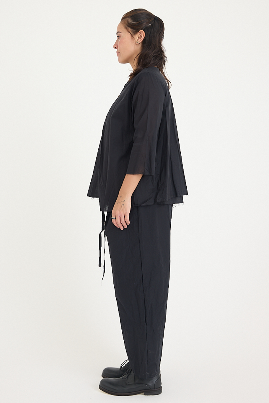 SCHA - Open Back 3/4 Sleeve Top