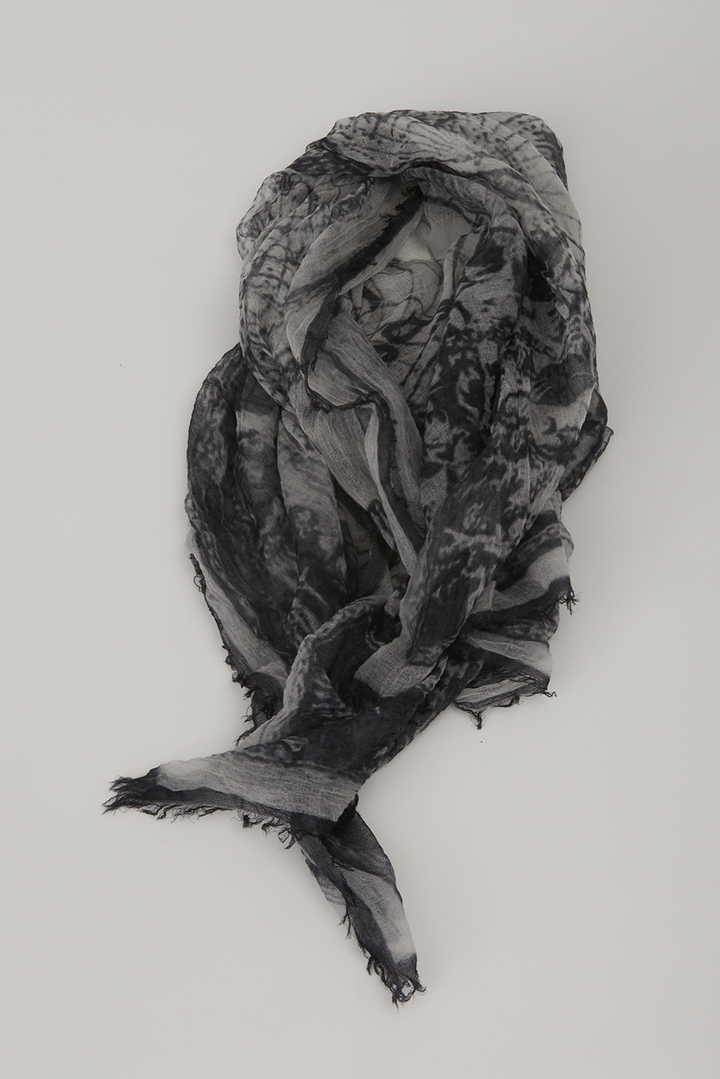 Pas de Calais - Fine Cashmere Romantic Travel Print Scarf