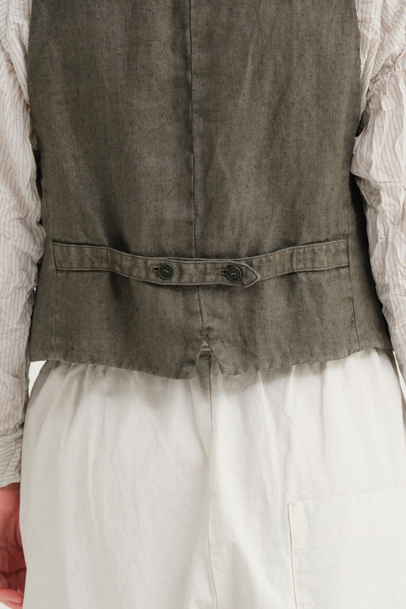 Pas de Calais - Linen Twill V-Neck Vest