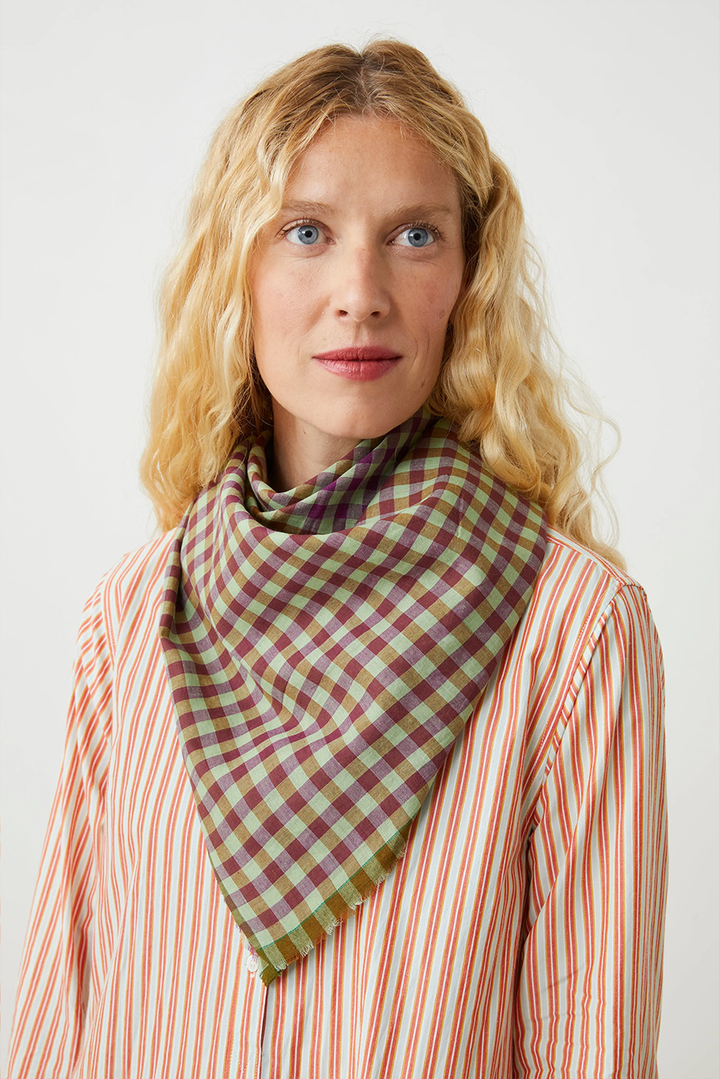 Moismont - Poem Scarf No. 821