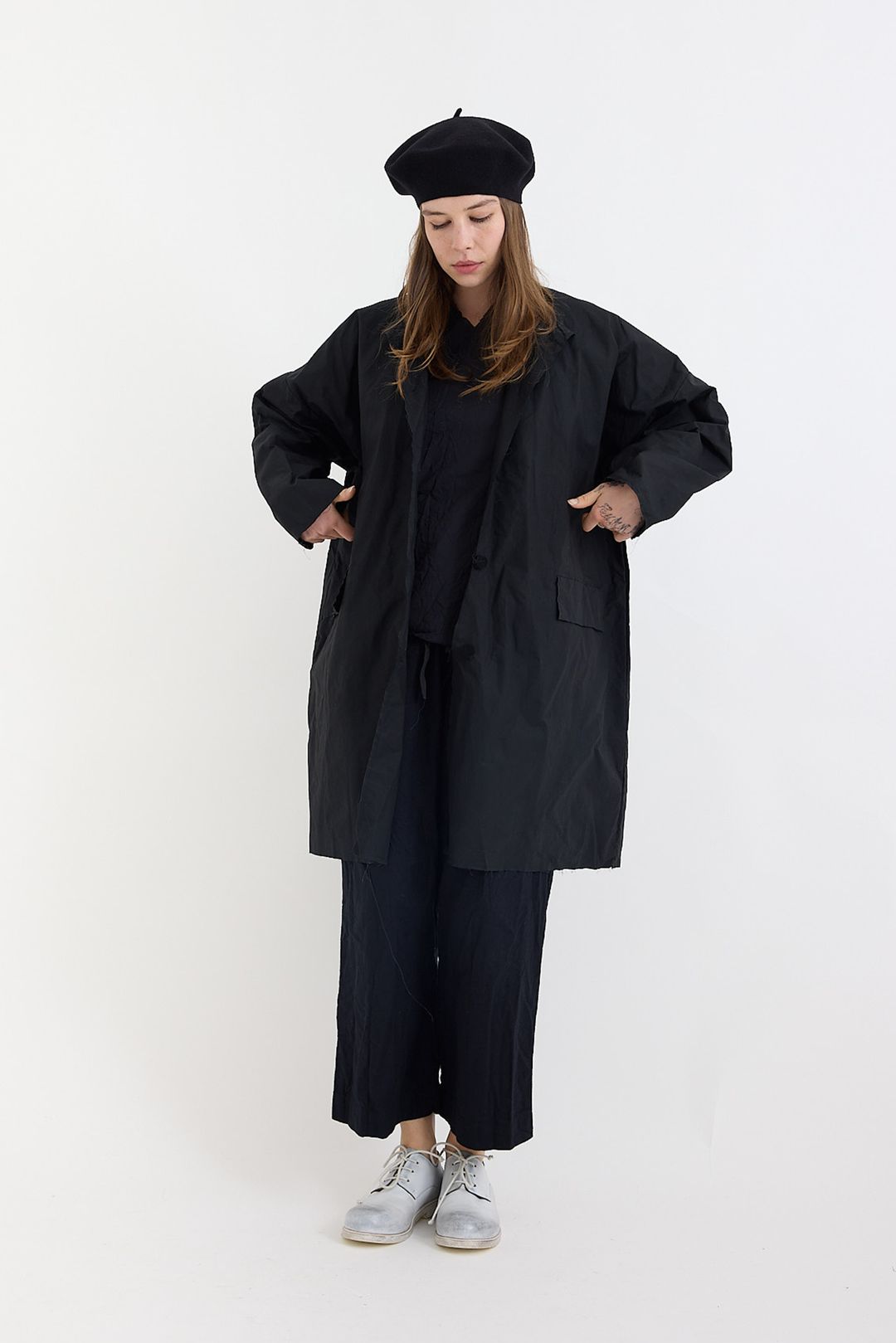 SCHA - Button-Down Volume Coat- Black