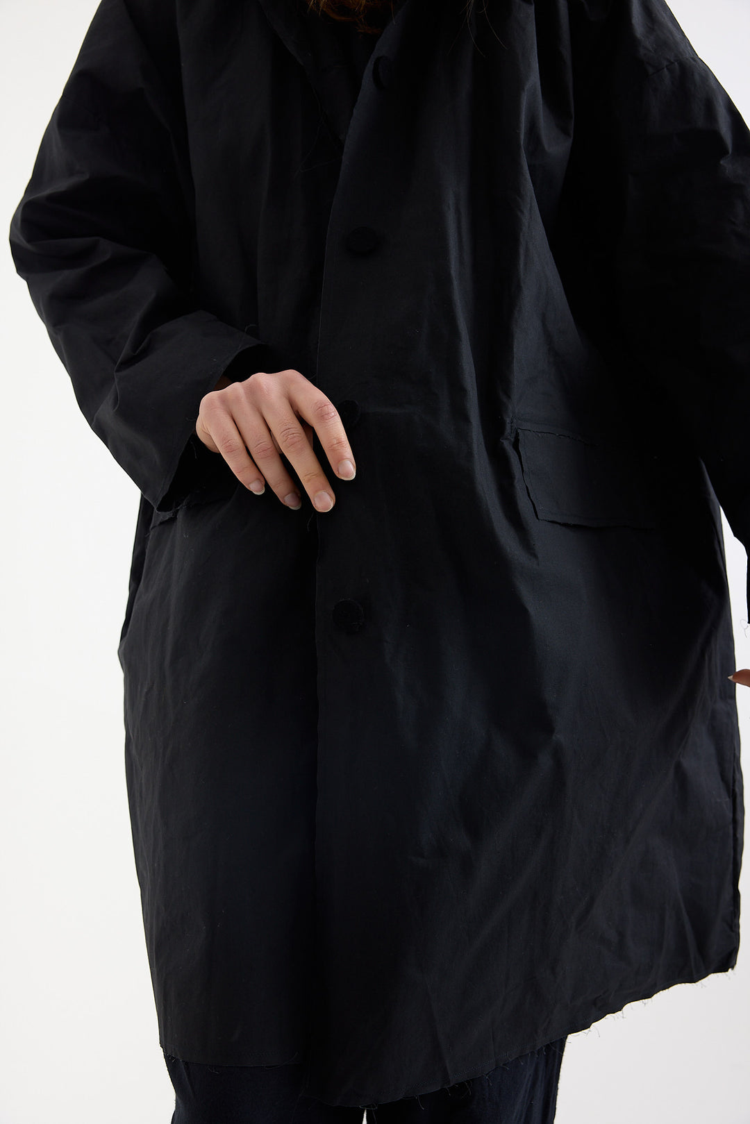 SCHA - Button-Down Volume Coat- Black
