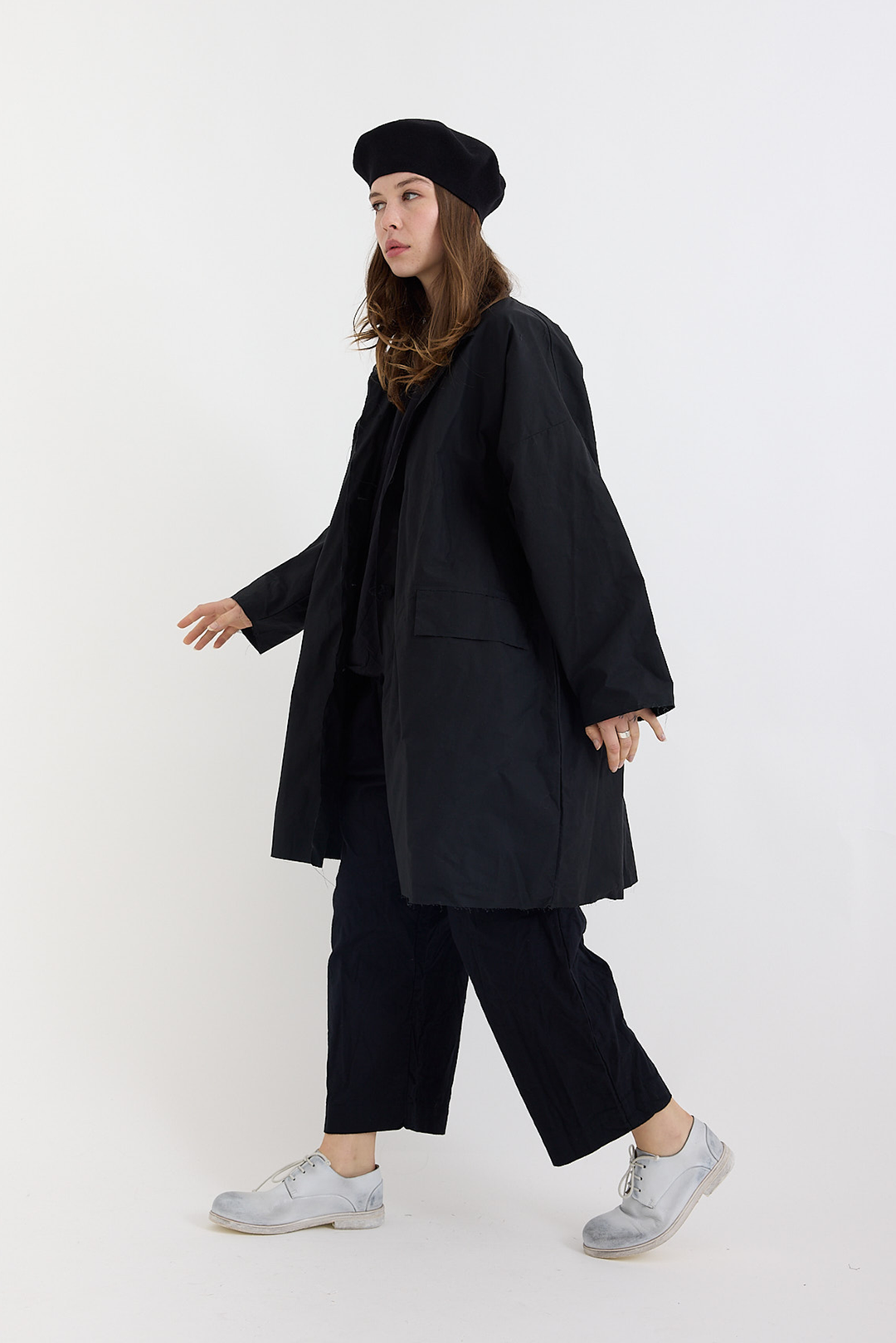 SCHA - Button-Down Volume Coat- Black