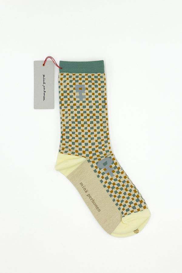 Mina Perhonen - Cross Flower Socks