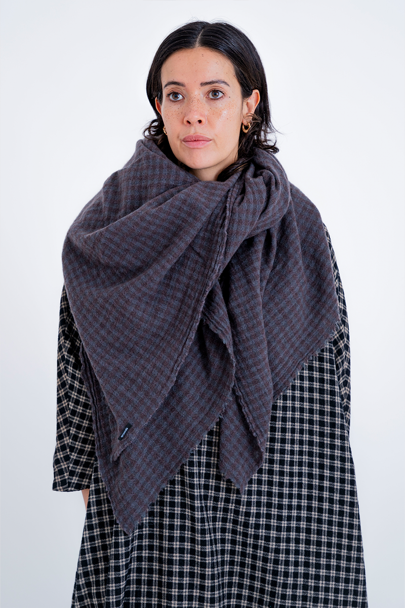 小物 AW25/26 apuntob / P1921 Cashmere Stole Apuntob - Scarf P1921 – Scarlet Jones