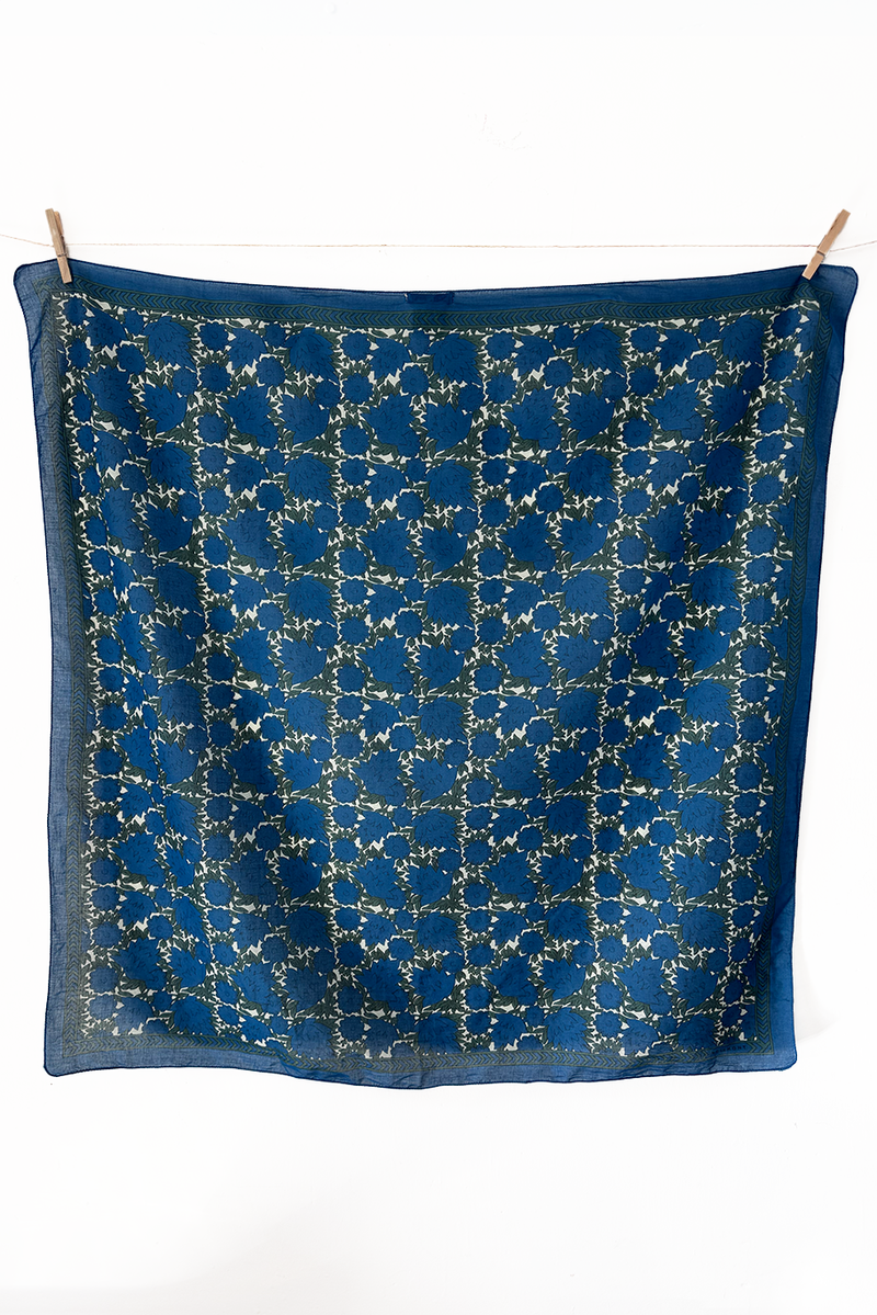 Moismont - Scarf No. 680