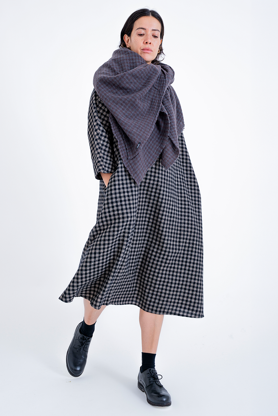小物 AW25/26 apuntob / P1921 Cashmere Stole Apuntob - Scarf P1921 – Scarlet Jones