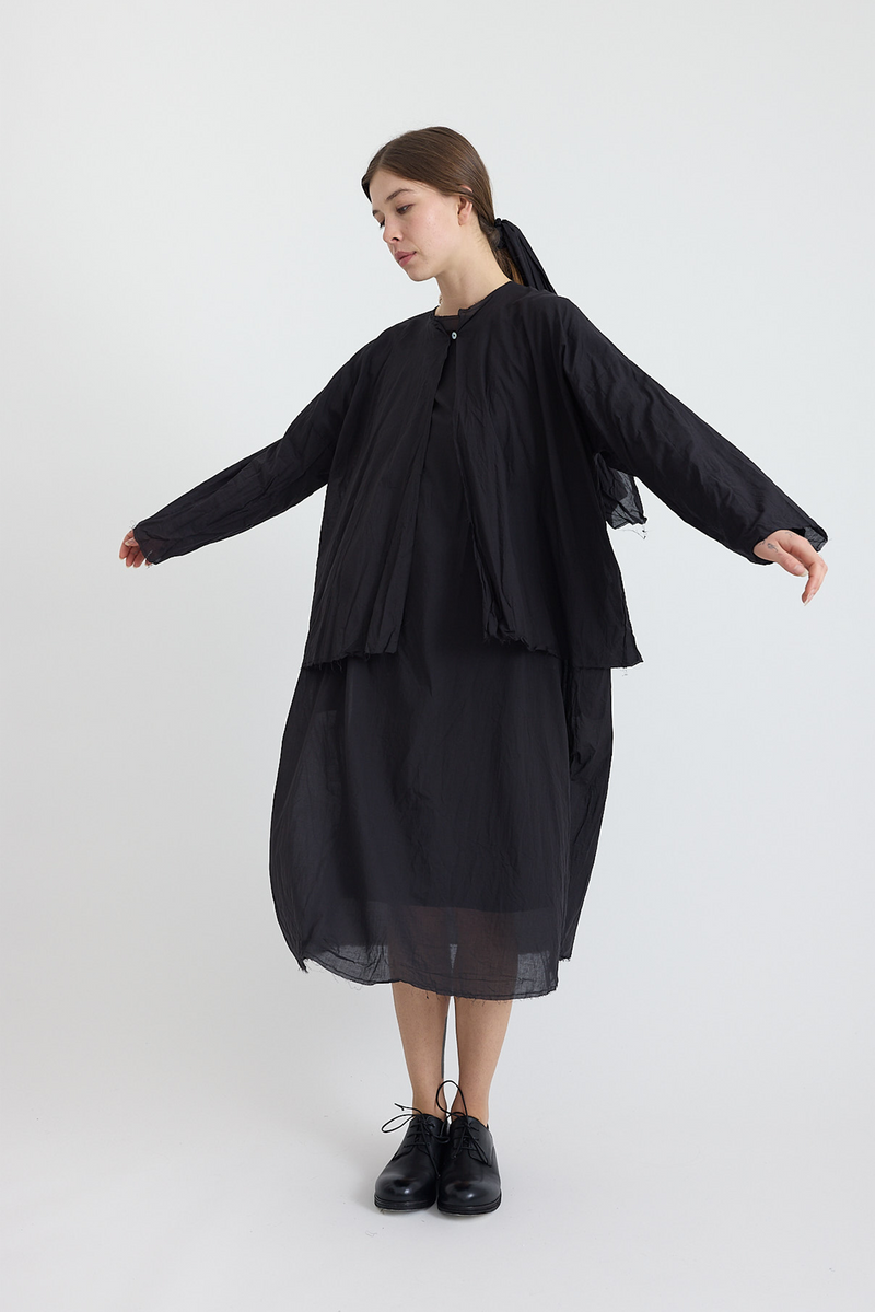 Scha - Round Neck Open Front Volume Batiste Top "OE"