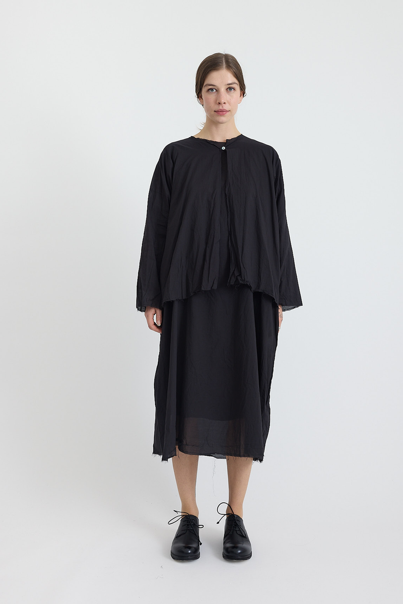 Scha - Round Neck Open Front Volume Batiste Top "OE"