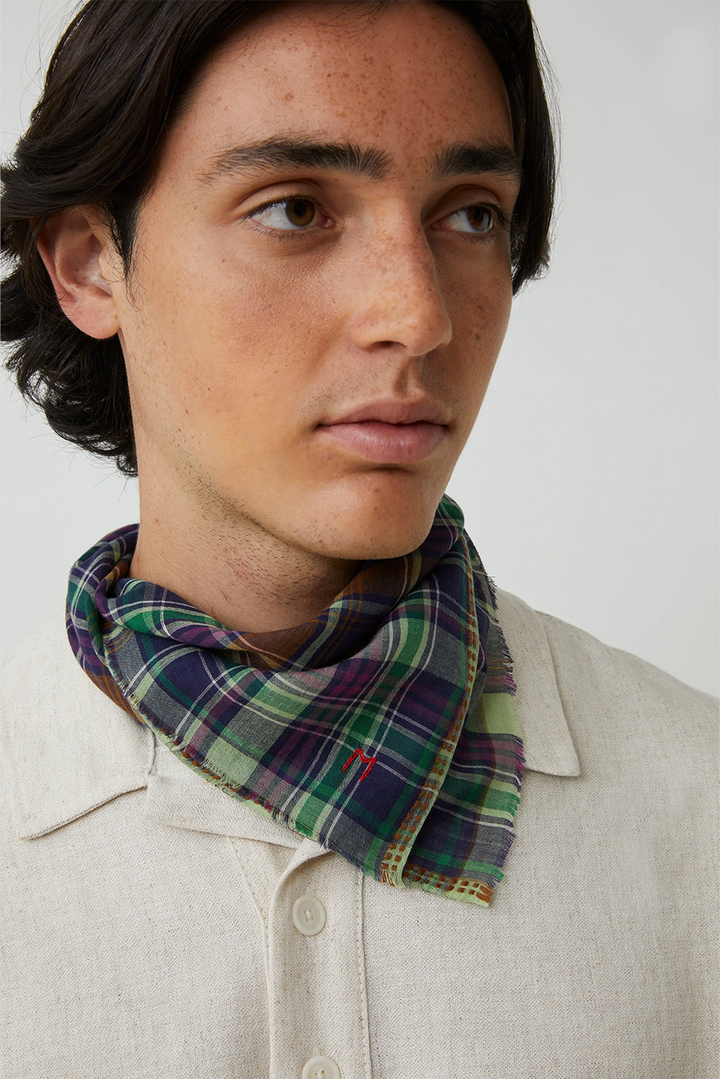 Moismont - Secret Scarf No. 817