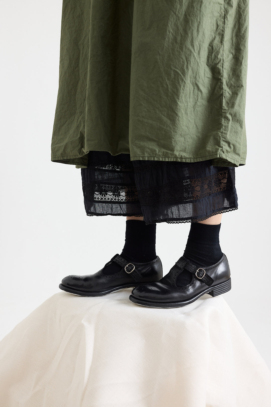Officine Creative - CALIXTE 071 - Nero T- Bar Shoes