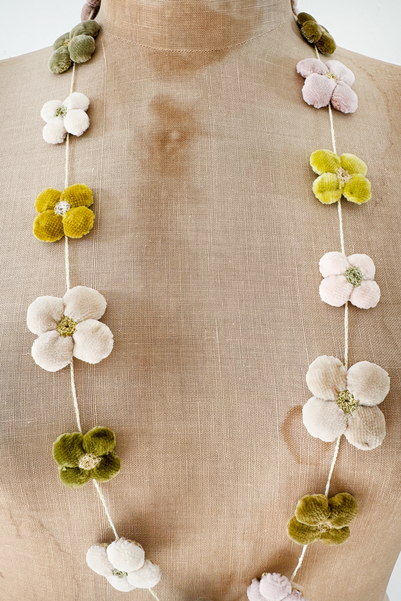 Sophie Digard - Fleur Petales Necklace - Velour
