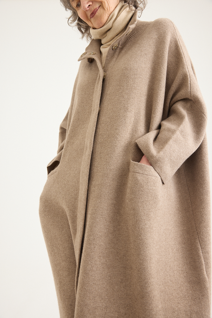Freeman-B - Square Overcoat