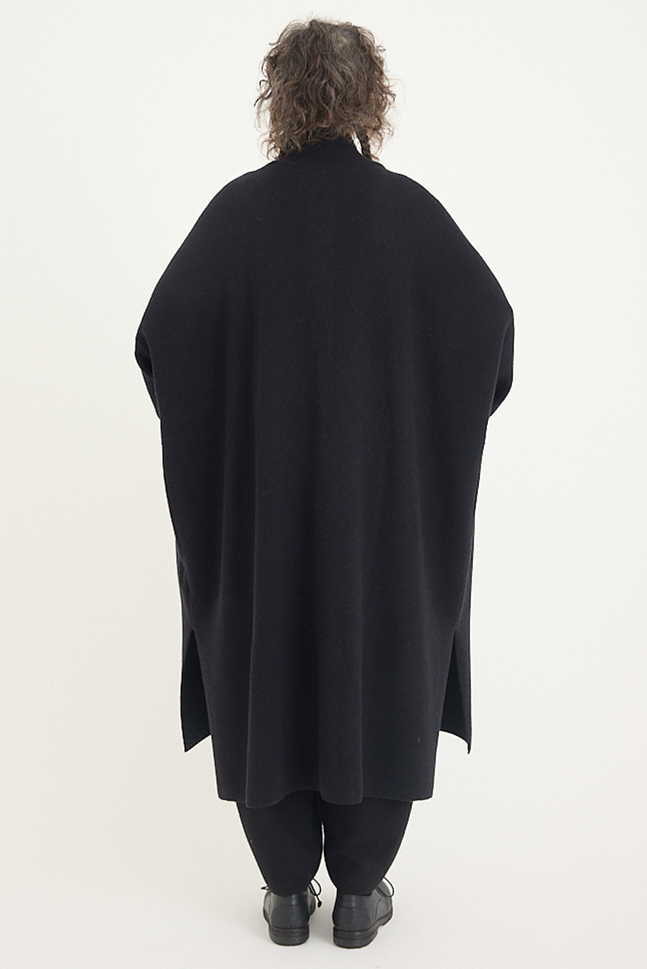 Freeman-B - Square Overcoat