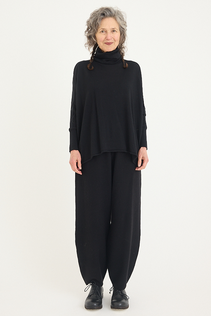 Freeman-B - Tent-Line Turtleneck