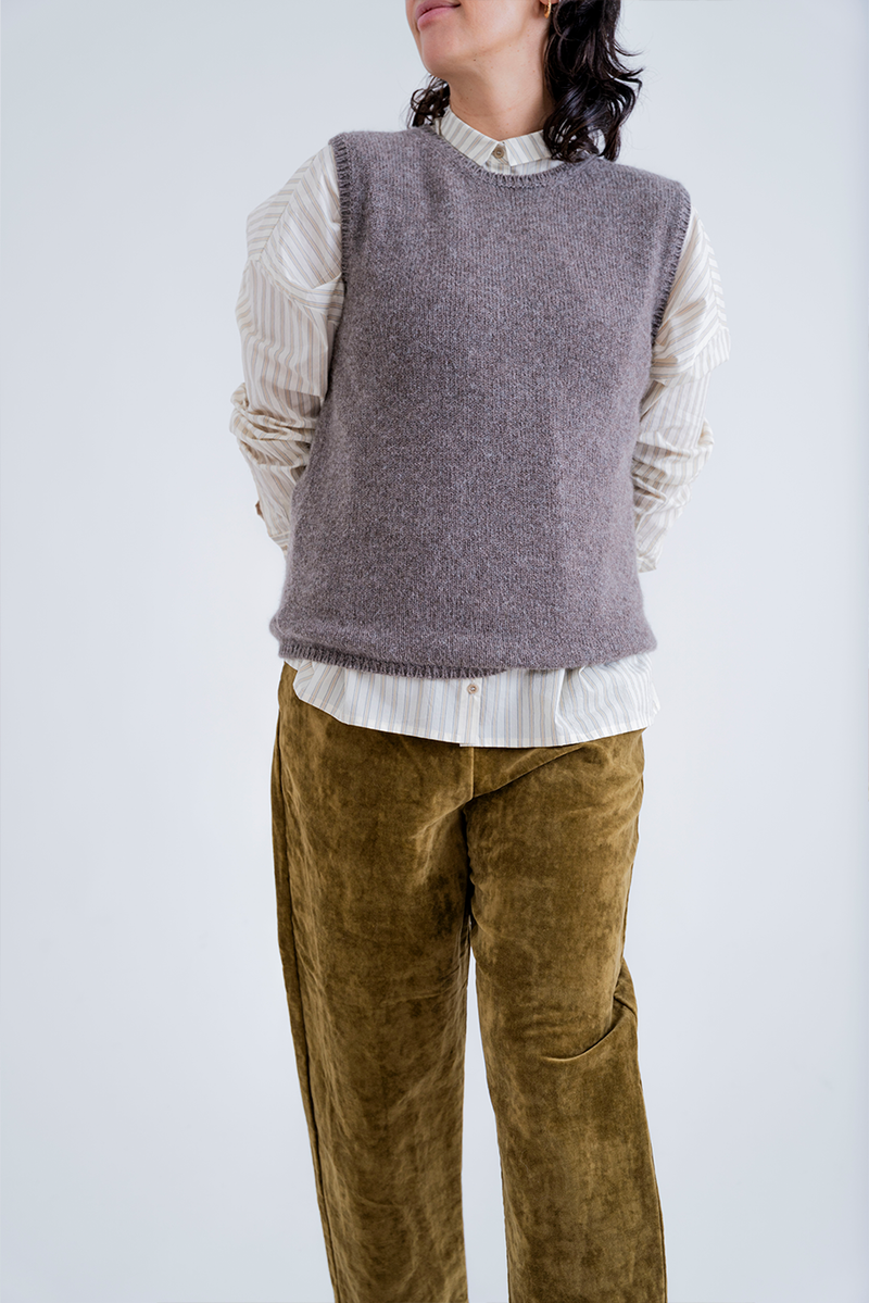 Apuntob - Vest P2009 - Walnut