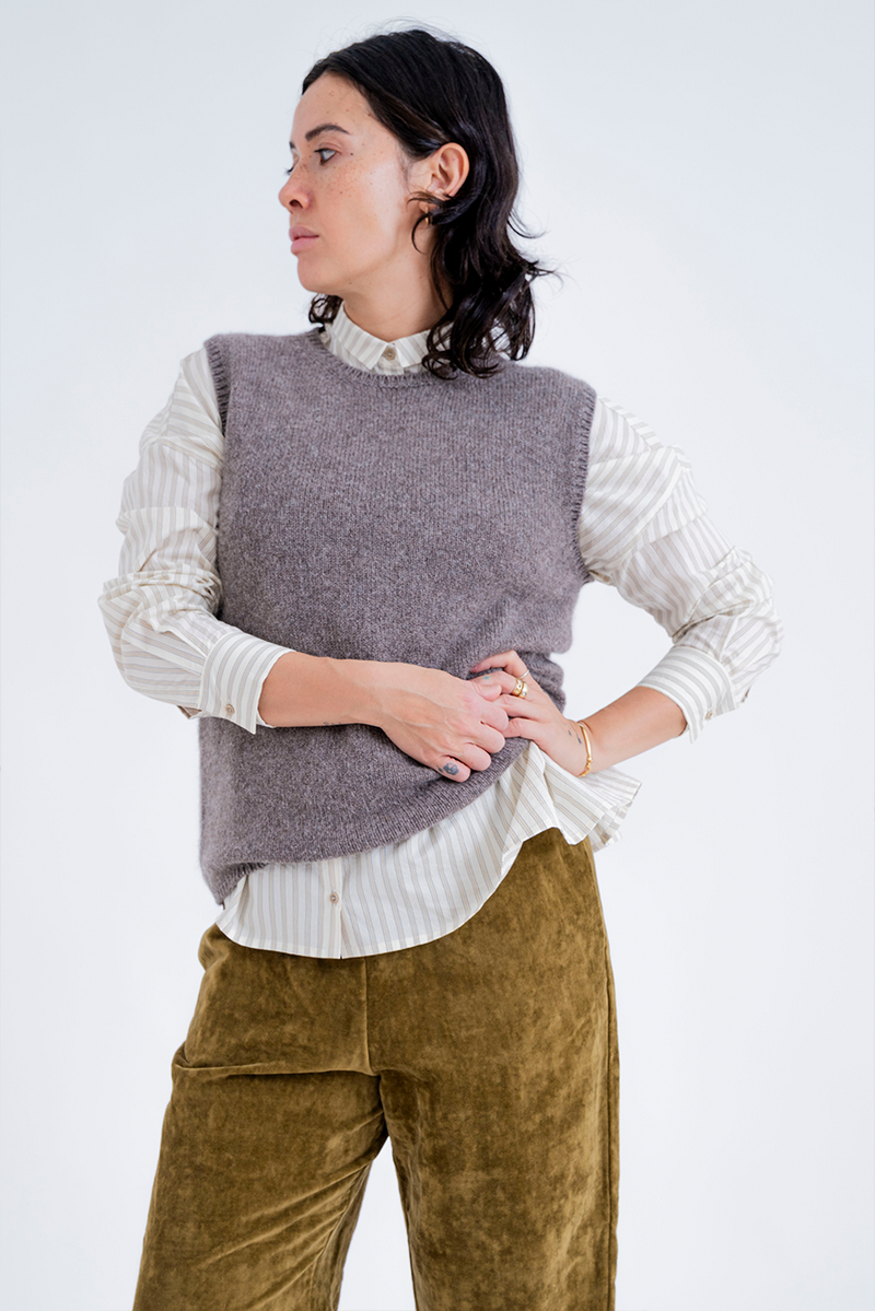 Apuntob - Vest P2009 - Walnut