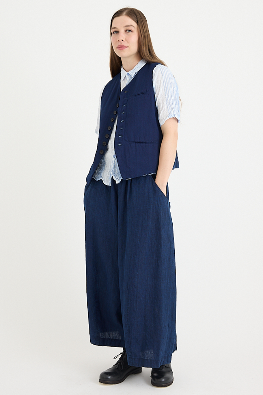 Pas De Calais - Yarn Dye Oxford Vest