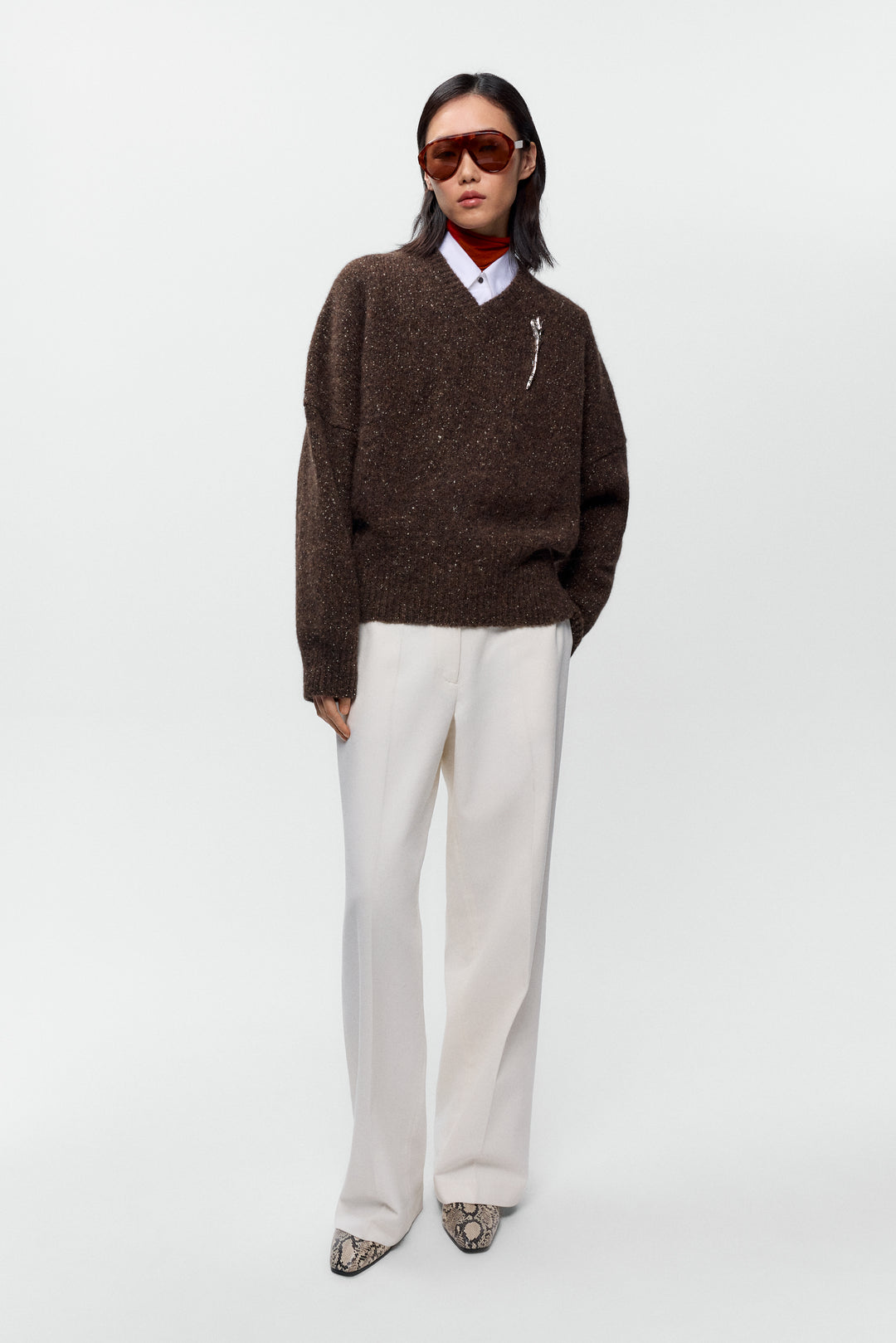 Cordera - Speckled V-Neck Sweater - Chocolate