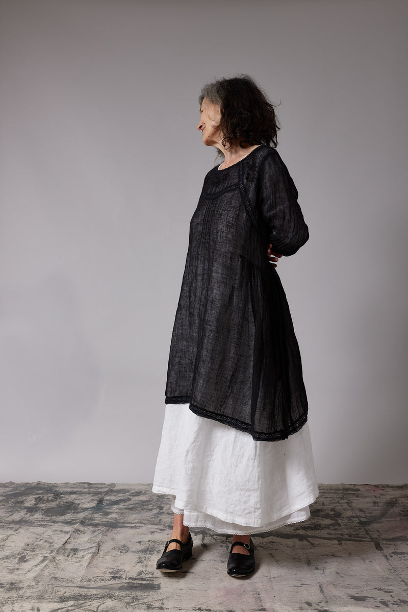 Metta - Piper Long Sleeve Lace & Linen Gauze Dress