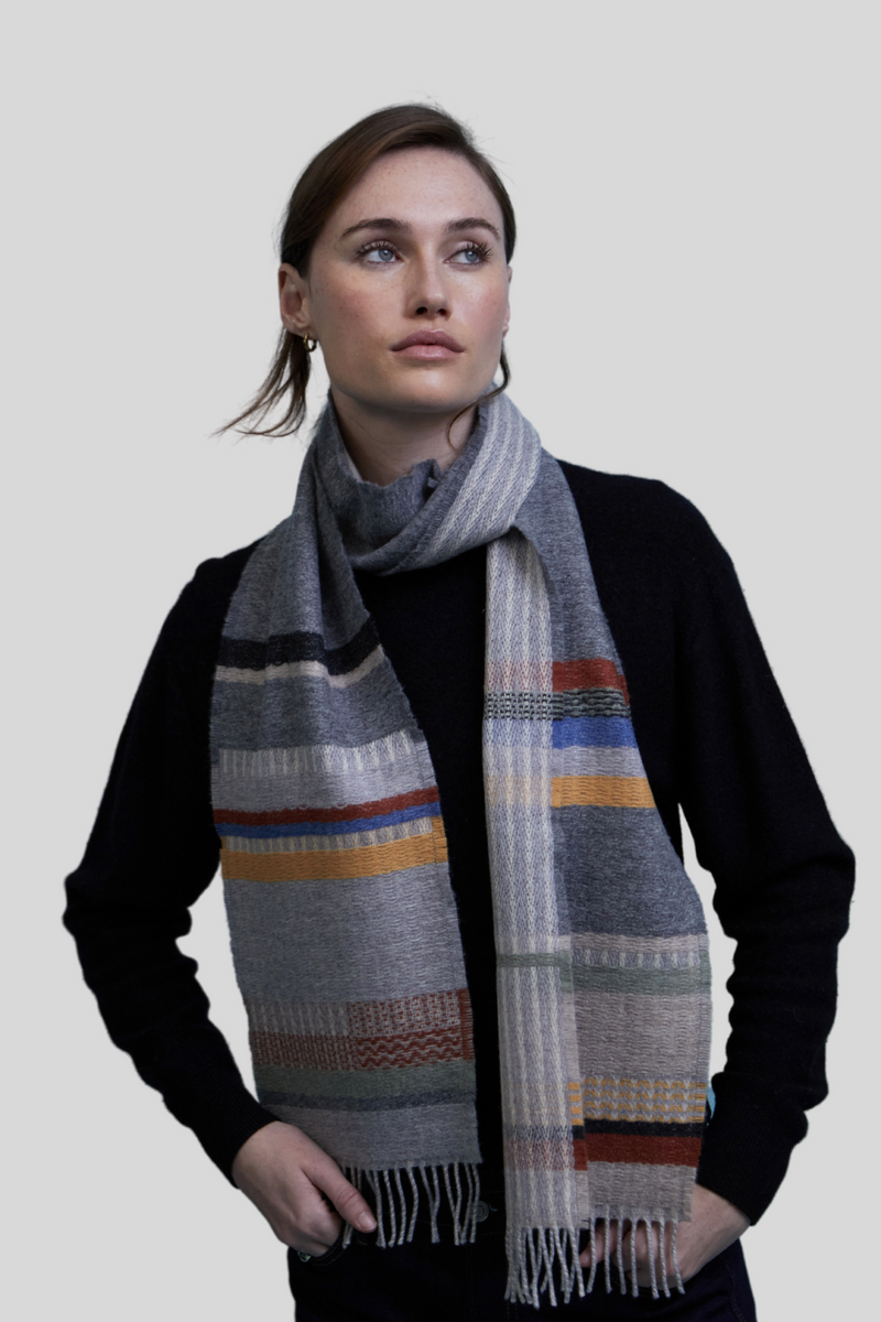 Wallace Sewell -Scarf 21 x 175 - Grey